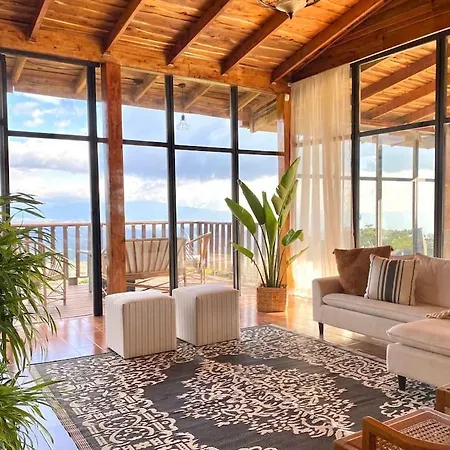 Astonishing View At Poas Volcano Slopes: Casa Lili Grecia Exterior photo